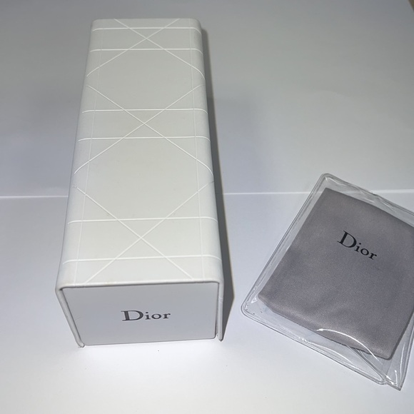 Dior Christian Dior White Rectangular Eyeglasses Sunglasses Case w/Cloth - Picture 1 of 6